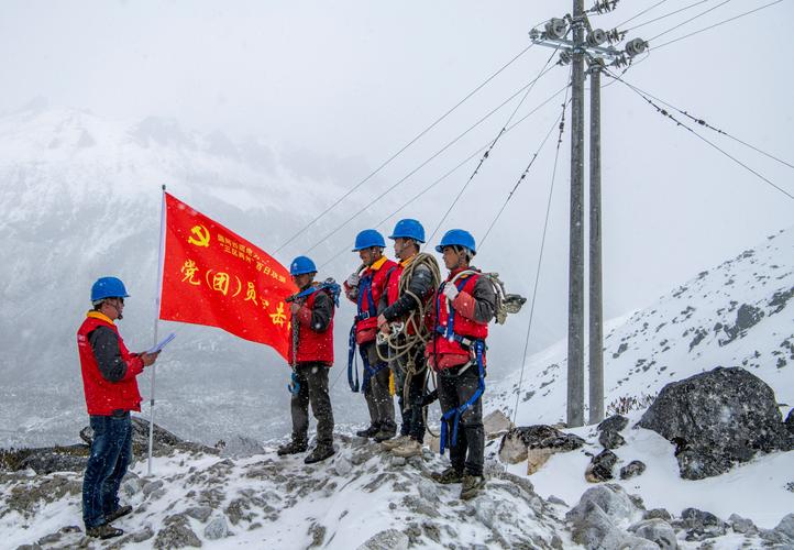 西藏三区三州深度贫困地区电网建设顺利完工